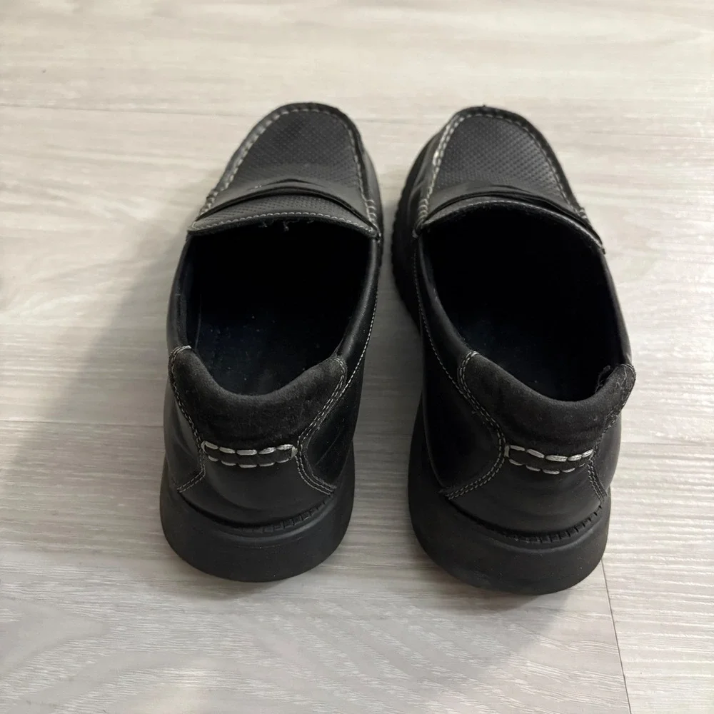 Sebago Shoes Kids Black Penny Loafers Perforated Slip On Dress Lug Sole Size 4